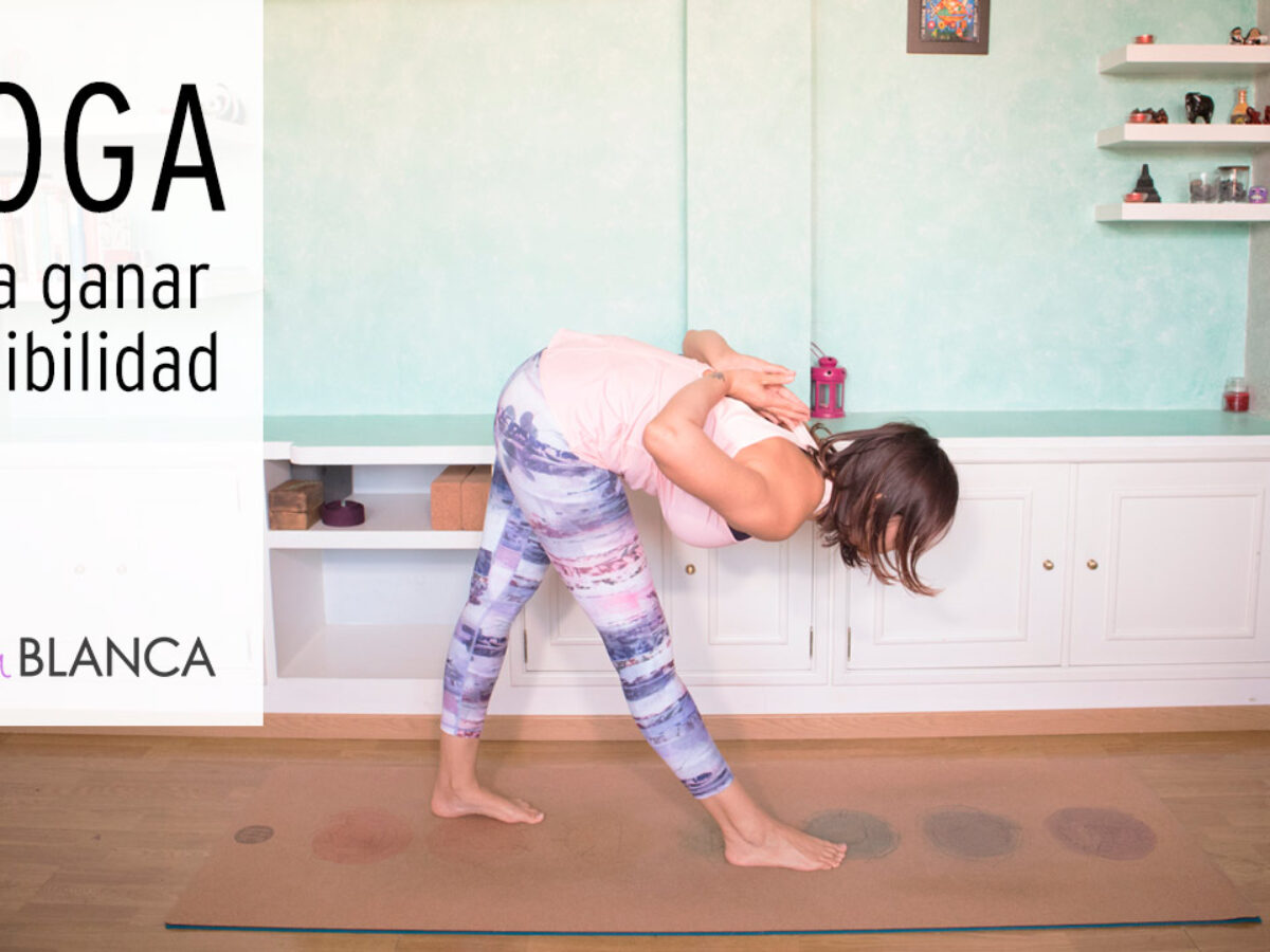 Esta postura de yoga te ayuda a trabajar la fuerza, la flexibilidad y el  equilibrio
